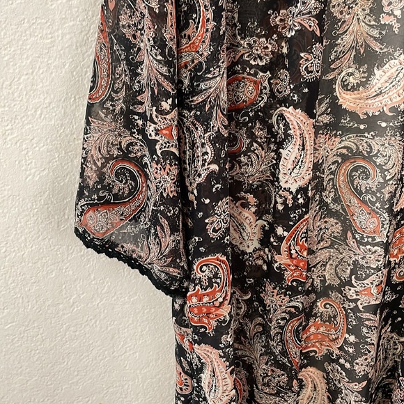 Paisley shall - Picture 2 of 2